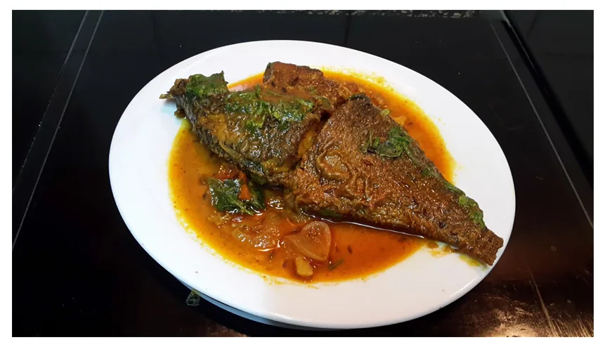 WHOLE TILAPIA CURRY ( Bone-in)